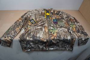 lot 189 image: Realtree Mens Mid-Layer Jacket -XL