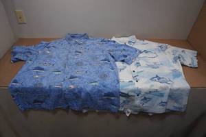 lot 198 image: 2 Short Sleeve Button Up Shirts -Columbia XXLCabelas 3XL