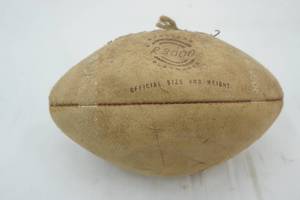lot 16 image: Vintage Football