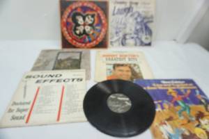 lot 22 image: Vintage vinyl records