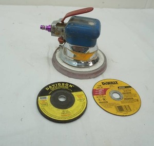 lot 24 image: air hand sandergrinder