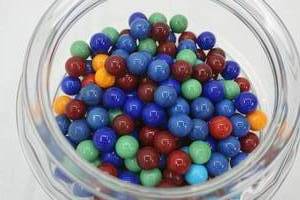 lot 35 image: marbles & glass dish