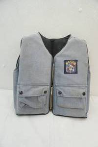 lot 39 image: Vintage Stearns youth life jacket