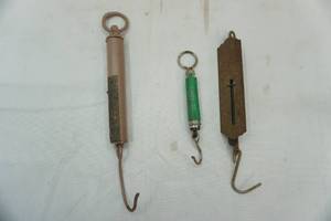 lot 62 image: Vintage fish scale