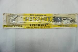 lot 90 image: Vintage The Original Prescott Spinners - in original packaging