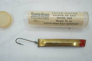 lot 99 image: Vintage South Bend No. 516 Super-Duper - in original packaging