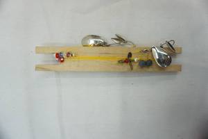 lot 100 image: Vintage Hildebrant 3