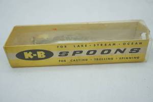 lot 127 image: Vintage K-B Spoon Lure - in original packaging
