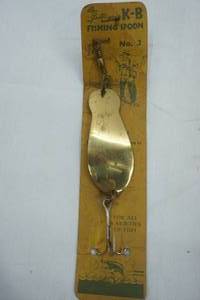 lot 135 image: Vintage K-B Spoon Lure - in original packaging