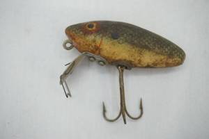 lot 180 image: Vintage True Temper Shad Fishing Lure