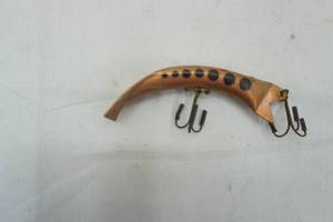 lot 243 image: Vintage Moby Dick Fishing Lure