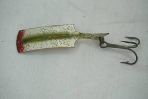 lot 245 image: Vintage South Bend Flipit Fishing Lure