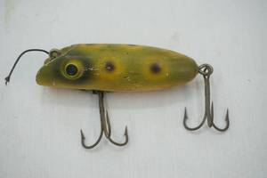 vintage south bend bass Oreno lure