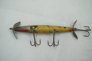 lot 352 image: Vintage Smithwick Devils Horse Prancer Perch