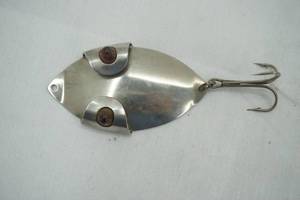lot 392 image: Vintage metal fishing Lure