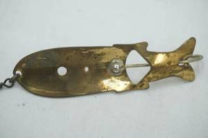 lot 396 image: Vintage Shurebite Fishing Lure