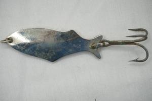 lot 402 image: Vintage Pflueger Last Word Fishing Lure