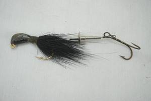 lot 407 image: Vintage Fishing Lure