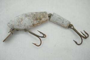 lot 436 image: Vintage L&S Bass-Master Model 15 Lure