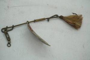 lot 442 image: Vintage G.M. Skinner 4 Fishing Lure. Clayton N.Y. Pat 1874
