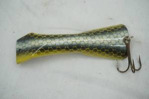 lot 449 image: Vintage metal fishing lure
