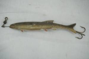 lot 451 image: Vintage minnow fishing Lure