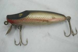 lot 498 image: Vintage Creek Chub Paw Paw Fishing Lure