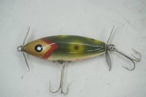 lot 499 image: Vintage Shakespeare Little Lucky Dog Fishing Lure