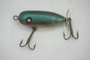 lot 513 image: Vintage Heddon Tiny Torpedo Fishing Lure