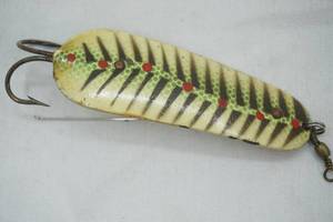 lot 532 image: Vintage Skeddrag Spoon Lure
