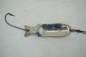 lot 536 image: Vintage Shurebite Spoon Lure