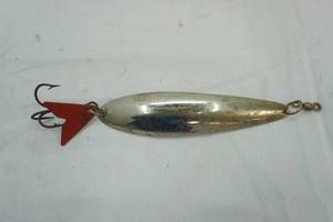 lot 546 image: Vintage Spoon Lure 6