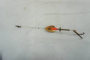 lot 571 image: Vintage Spinner bait Lure
