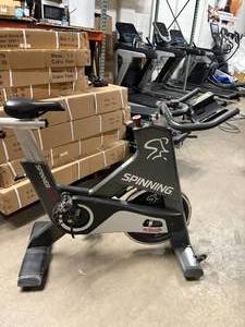 lot 10 image: Star Trac Spin Bike
