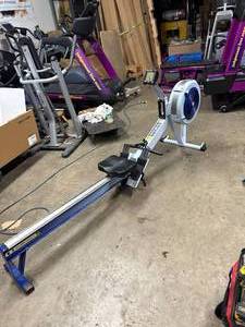 lot 16 image: Concept 2 Rower