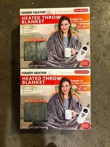 lot 15 image: Lot of HANDY HEATER 50 in. x 60 in. Heated Blanket in Gray Customer Returns See Pictures
