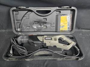 lot 19 image: Rockwell VibraFree 12 Amp Reciprocating Saw with Case