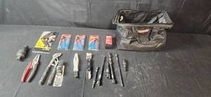 lot 49 image: Set of Mixed Hand Tools with Craftsman Tool Bag