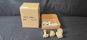 lot 107 image: Collection of Fossilized Rocks and Shells