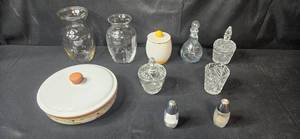 lot 138 image: Lot of Glass and Porcelain Kitchenware