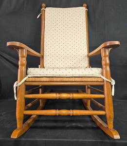 lot 316 image: Vintage Wooden Rocking Chair with Cushioned Seat and Back