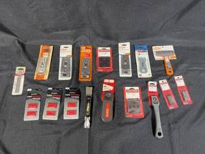 lot 343 image: Collection of Utility Knives, Scrapers and Blades by Craftsman, HDX, and Allway Precision