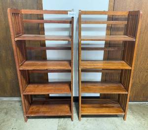 lot 345 image: Pair of Wooden Bookshelves