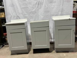 lot 11 image: Project Source 18 Bathroom Vanities