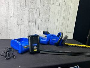 lot 472 image: Kobalt Hedge Trimmer