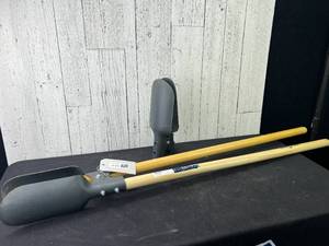 lot 185 image: Manual Post Hole Digger