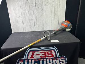 lot 187 image: Husqvarna Weed Eater