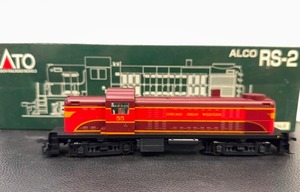 lot 1004 image: Chicago Great Western #55 Diesel Locomotive HO Scale  37-2102