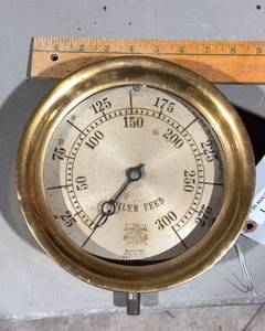 lot 1041 image: Vintage Crosby Boiler Feed Gauge - Patent 1906