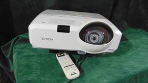 lot 33 image: Epson Powerlight 425W Projector with Remote